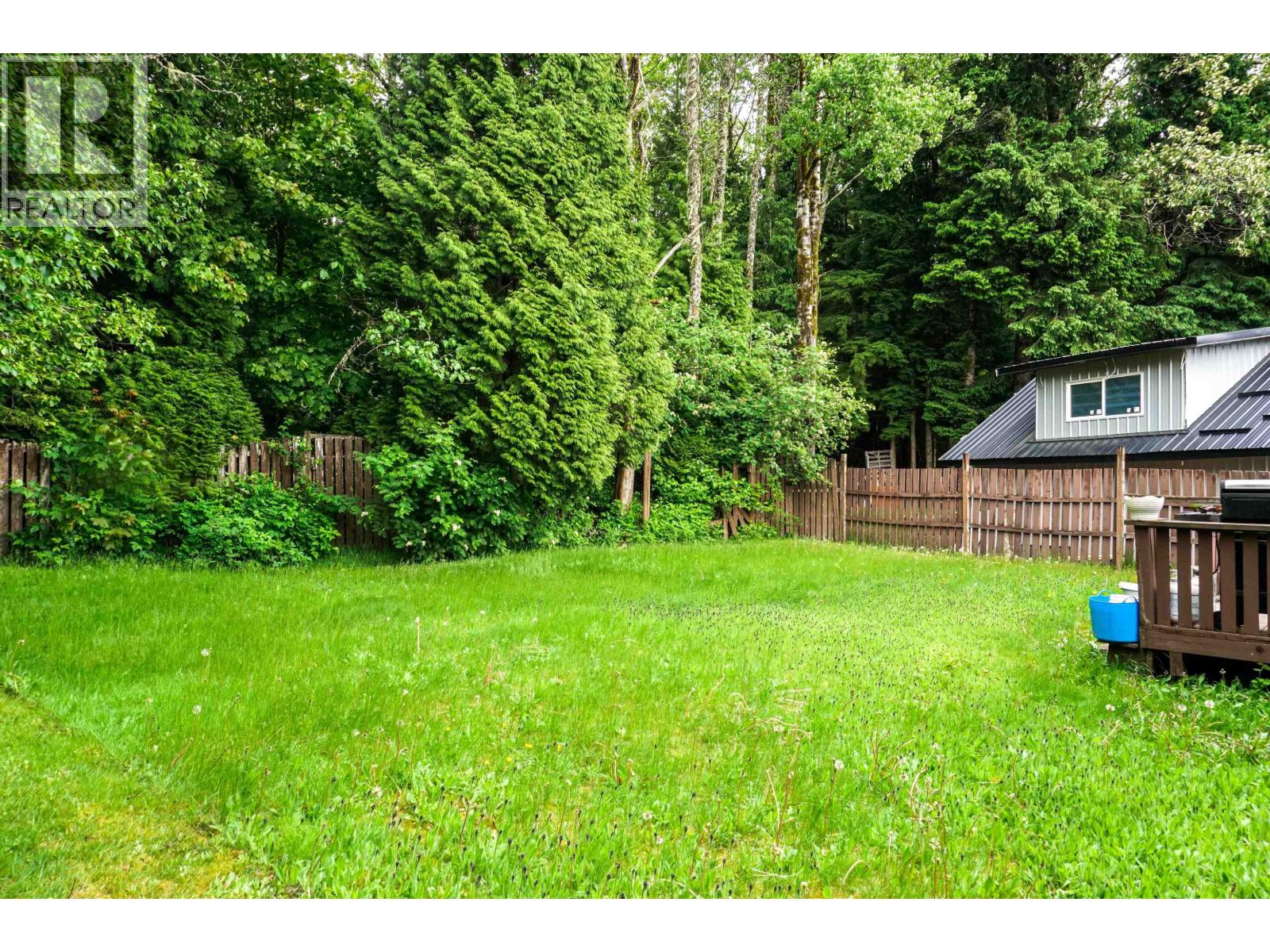 48 Capilano Street, Kitimat, British Columbia  V8C 1X8 - Photo 3 - R3133357