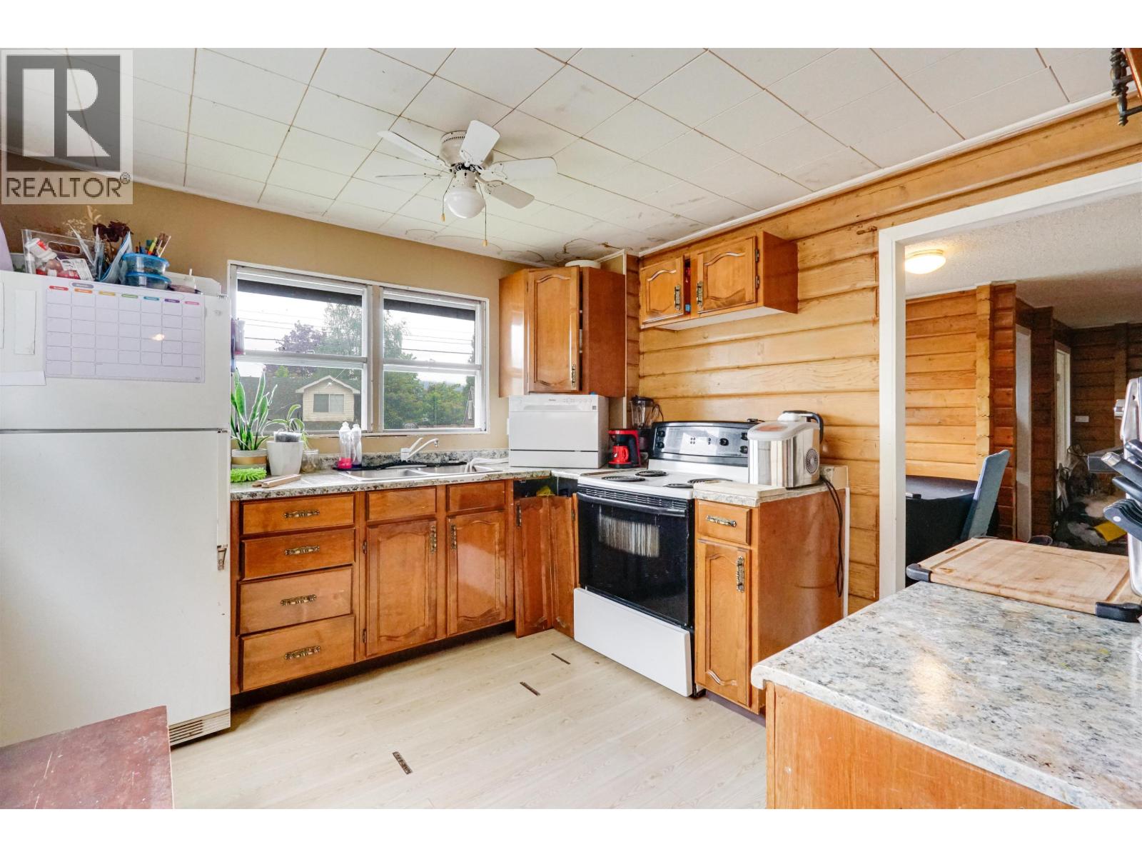48 Capilano Street, Kitimat, British Columbia  V8C 1X8 - Photo 9 - R3133357