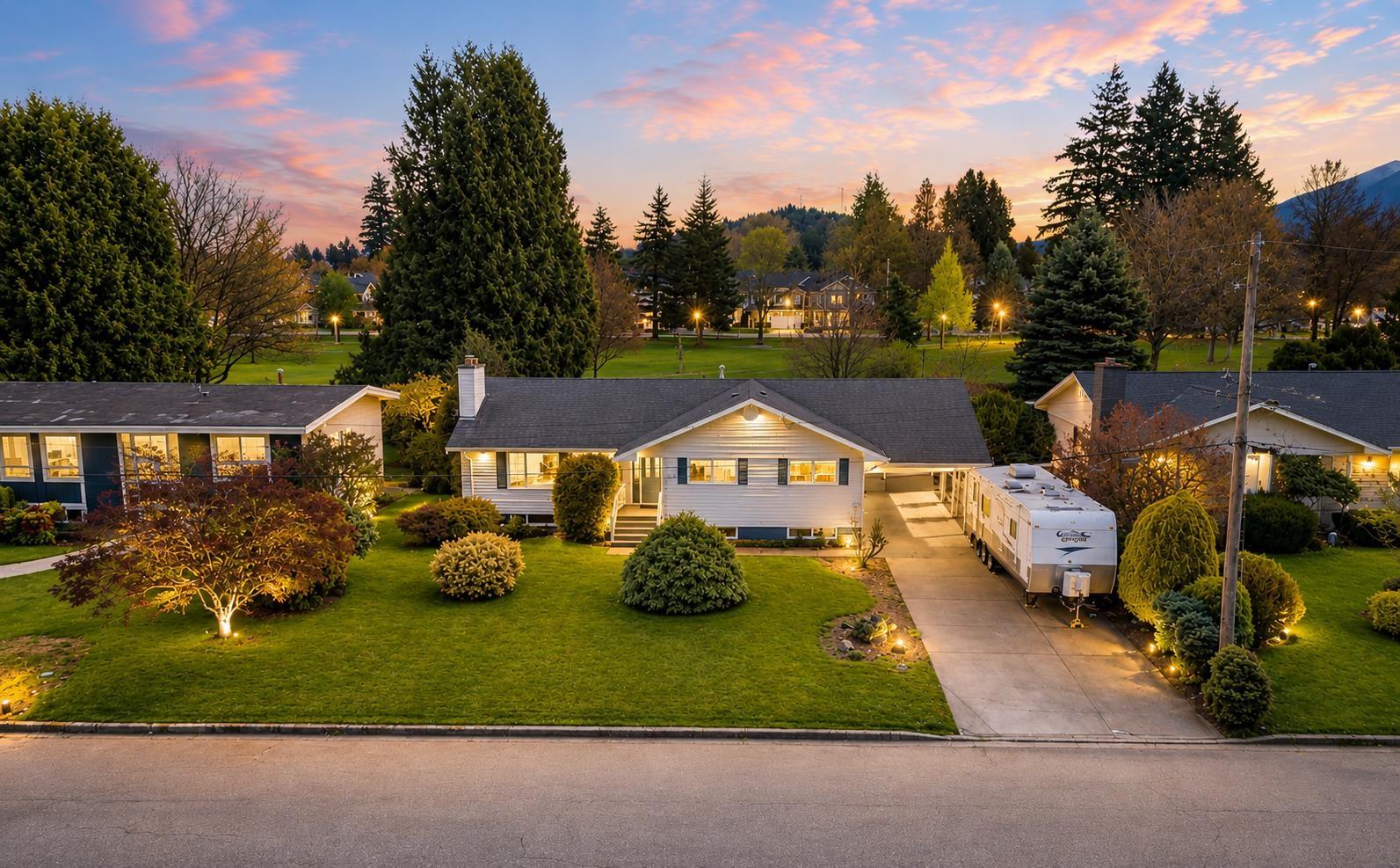 10070 BONAVISTA STREET|Fairfield Island