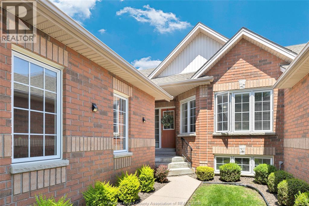 32 Robson Road Unit# 6, Leamington, Ontario  N8H 2M9 - Photo 4 - 26013426