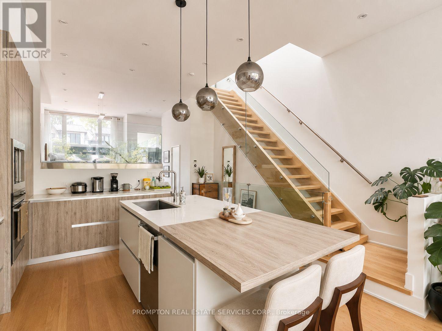 19a Linton Avenue, Toronto, Ontario  M1N 1W5 - Photo 15 - E13415656