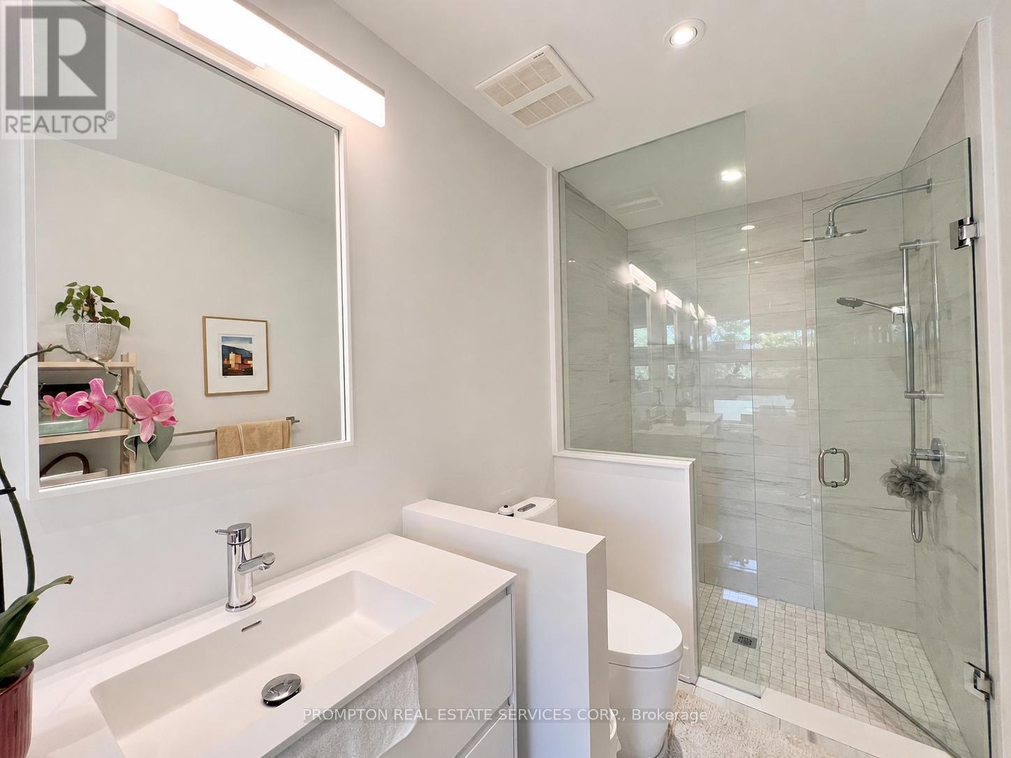 19a Linton Avenue, Toronto, Ontario  M1N 1W5 - Photo 24 - E13415656