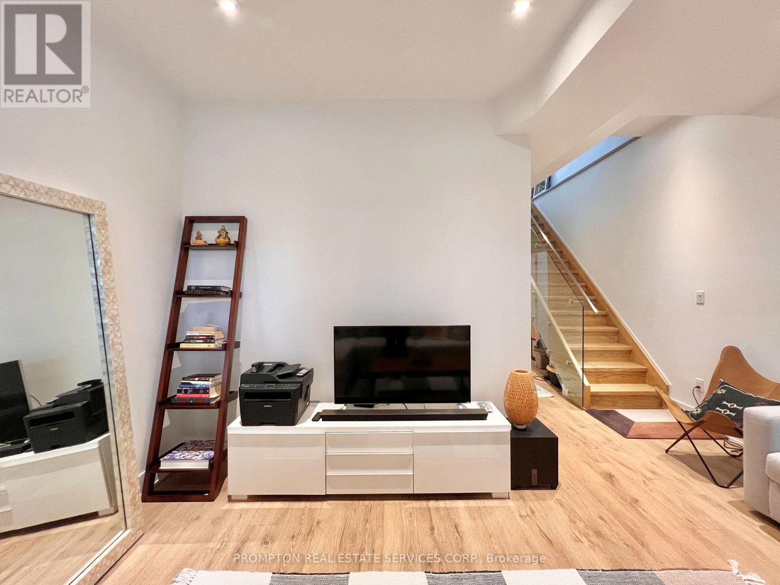 19a Linton Avenue, Toronto, Ontario  M1N 1W5 - Photo 39 - E13415656