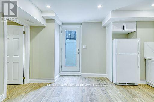 Bsmnt - 1201 Chateau Court, Pickering, Ontario  L1X 0M1 - Photo 12 - E13415666