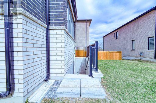 Bsmnt - 1201 Chateau Court, Pickering, Ontario  L1X 0M1 - Photo 13 - E13415666