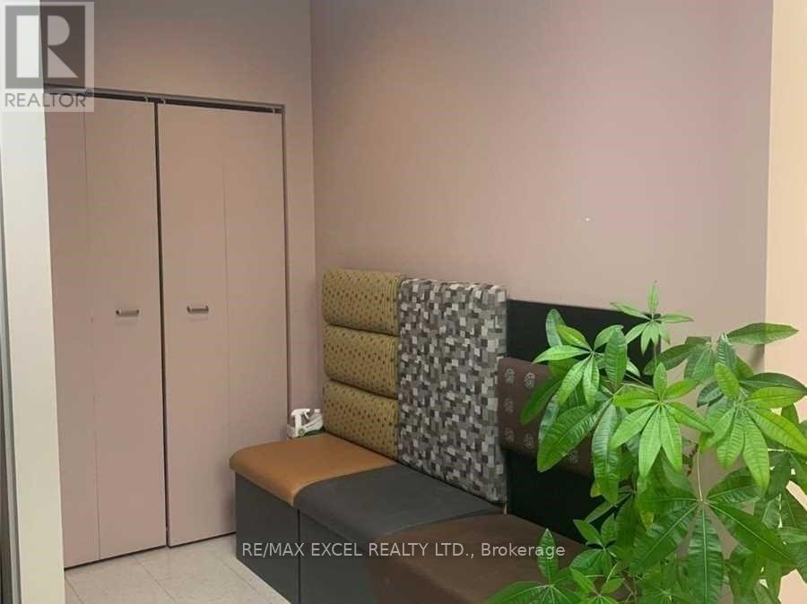 1 - 3487 Kennedy Road, Toronto, Ontario  M1V 4Y3 - Photo 2 - E13415896