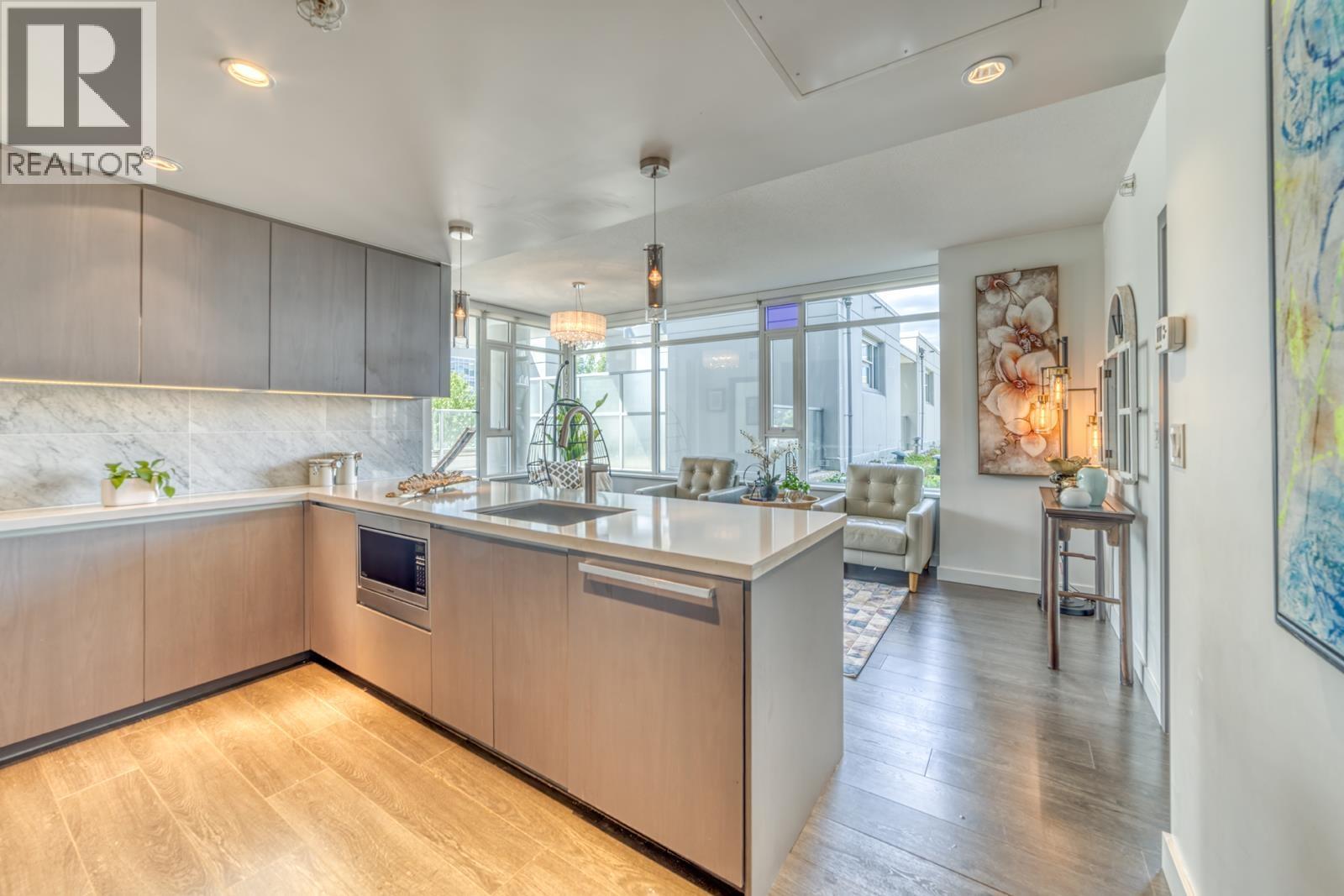 308 6538 Nelson Avenue, Burnaby, British Columbia  V5H 0G5 - Photo 11 - R3133205