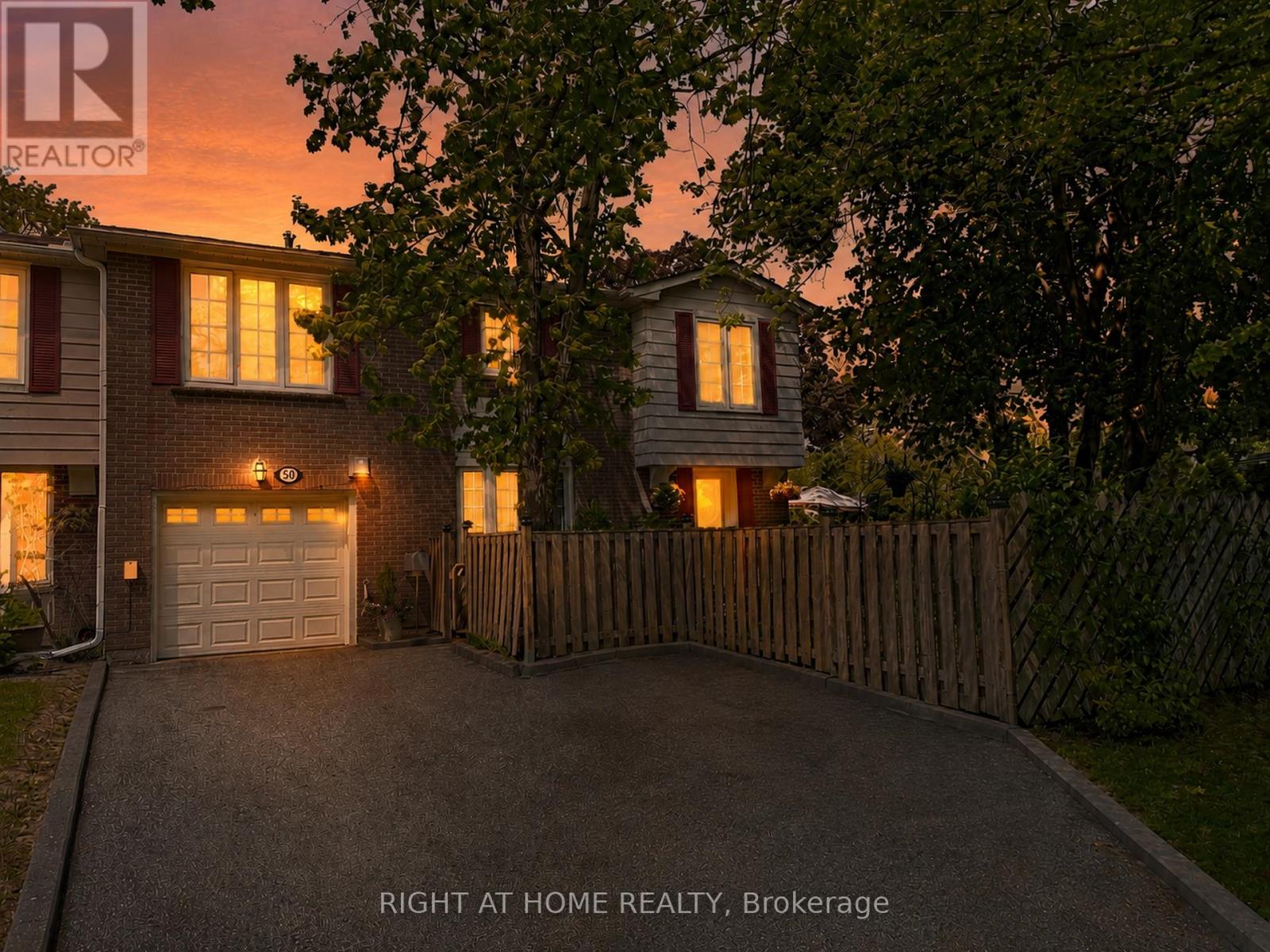 50 Rathfon Crescent, Richmond Hill, Ontario  L4C 5B7 - Photo 7 - N13415642