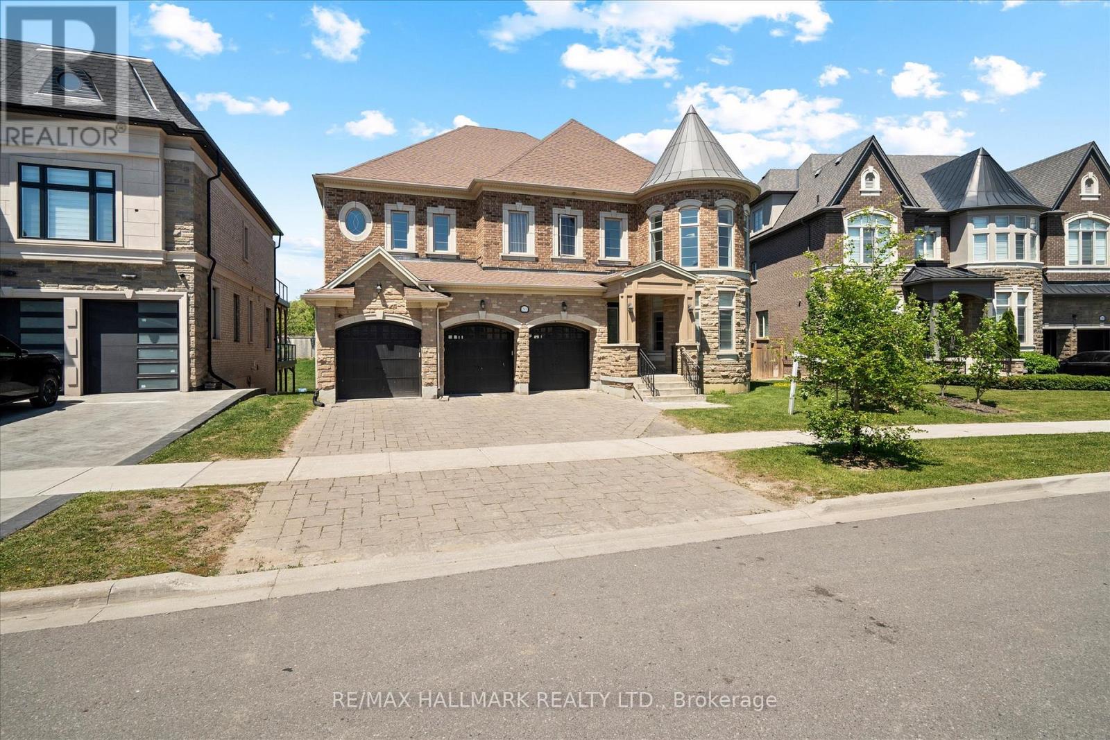 293 TORREY PINES ROAD, Vaughan, Ontario