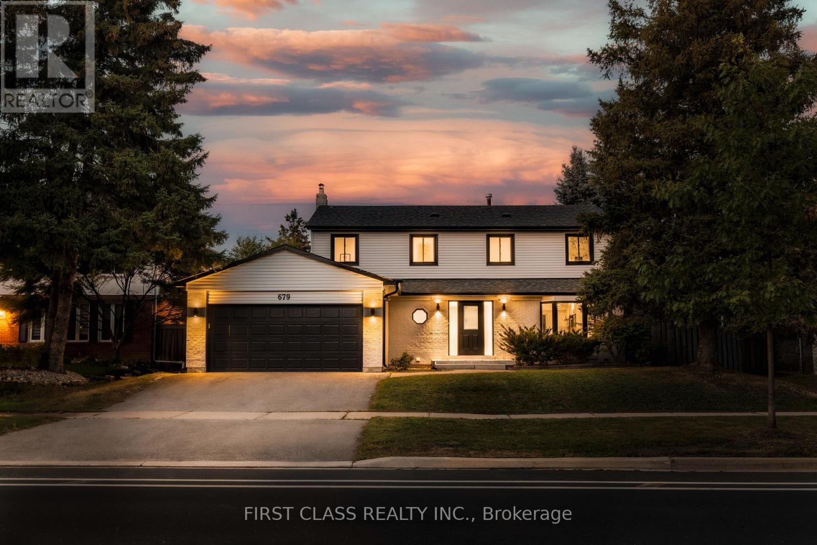 679 VILLAGE PARKWAY, Markham, Ontario