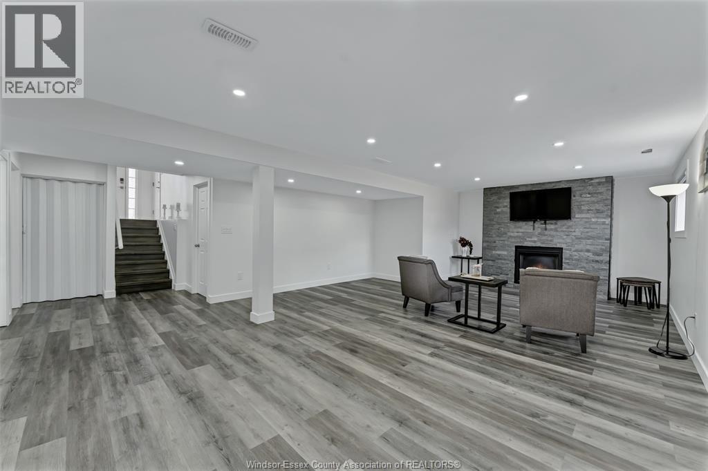 1026 Thunderbay Avenue, Windsor, Ontario  N8P 0C1 - Photo 25 - 26013484
