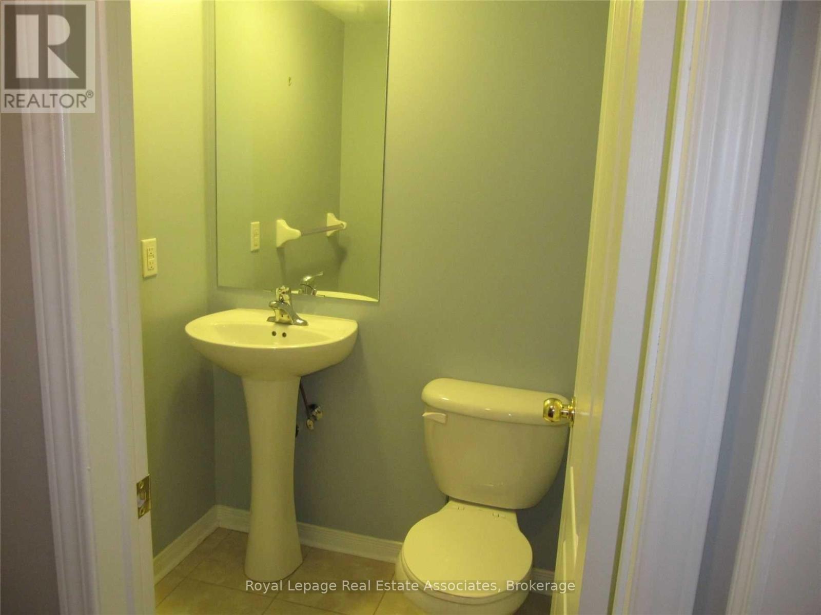 5749 Retreat Street, Mississauga, Ontario  L5R 0B5 - Photo 19 - W13415710