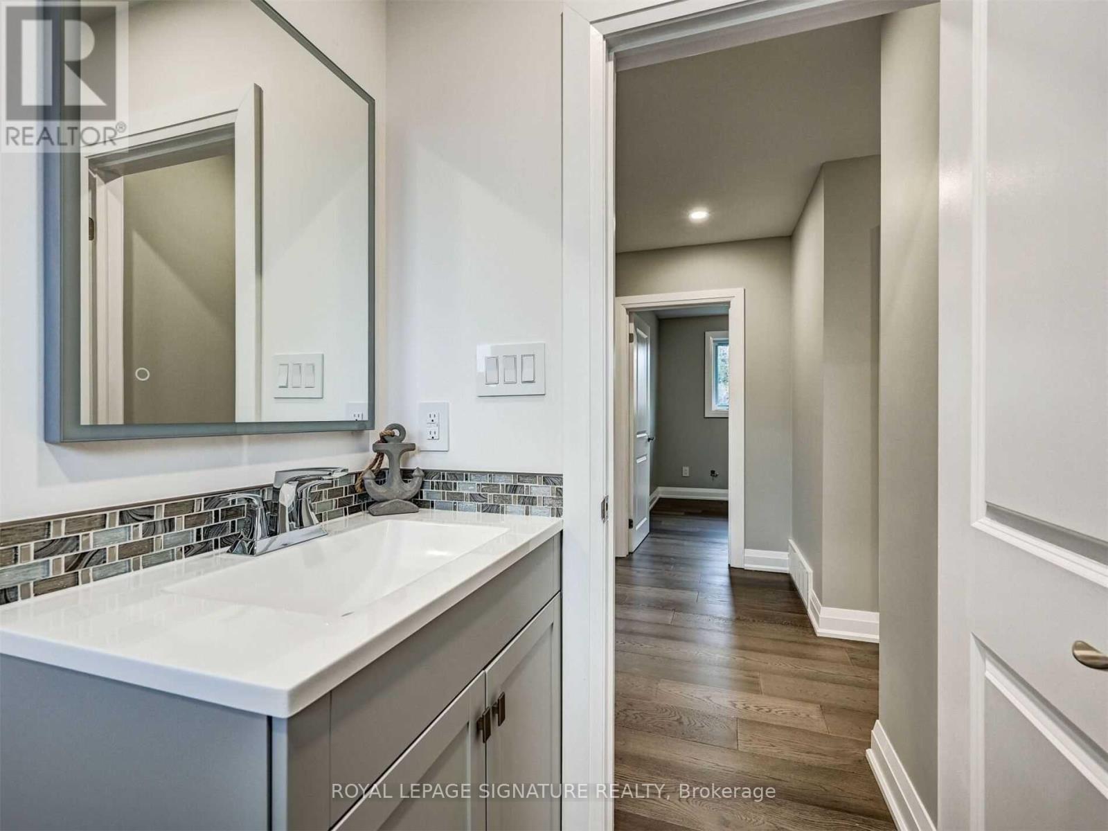 771 Wesley Street, Burlington, Ontario  L7R 3H3 - Photo 13 - W13415820