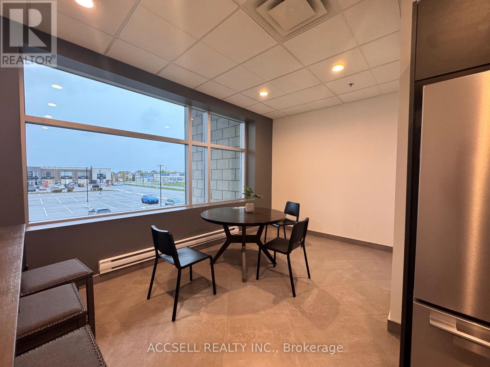 213 - 3485 Rebecca Street, Oakville, Ontario  L6L 6X9 - Photo 13 - W13415838