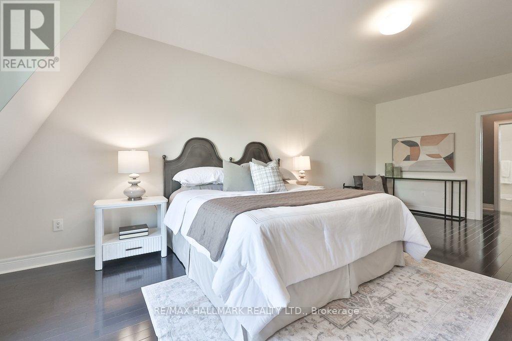 32 Lobo Mews, Toronto, Ontario  M8Z 0B1 - Photo 13 - W13415846