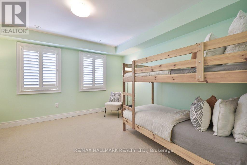 32 Lobo Mews, Toronto (Islington-City Centre West), Ontario  M8Z 0B1 - Photo 20 - W13415846