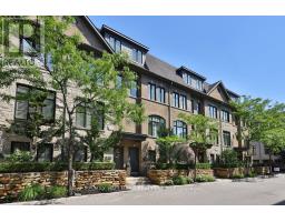 32 LOBO MEWS, Toronto, Ontario
