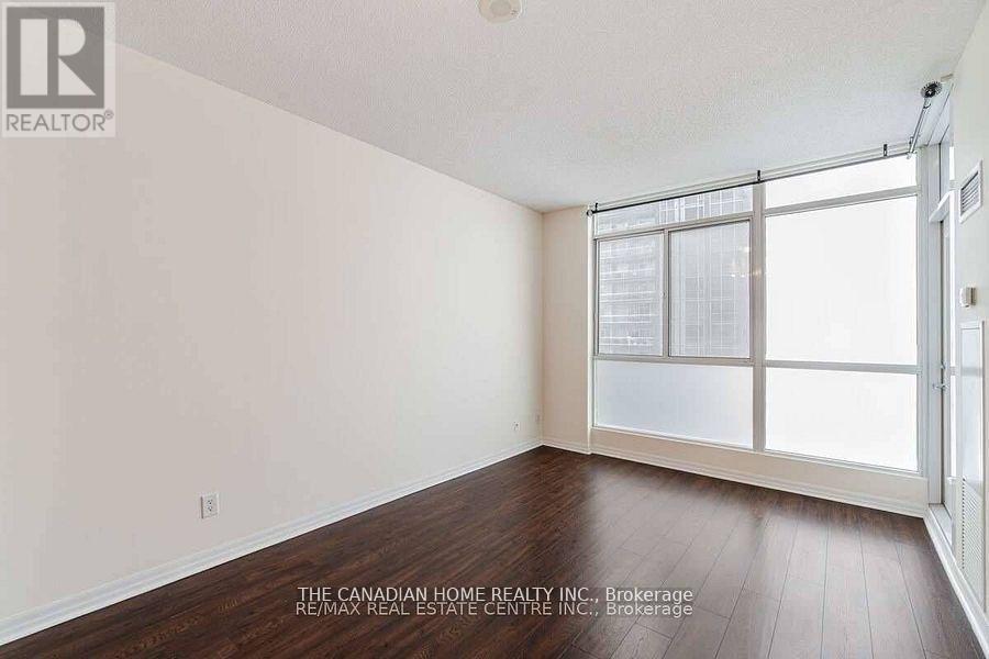 2606 - 225 Webb Drive, Mississauga, Ontario  L5B 4P2 - Photo 6 - W13415888