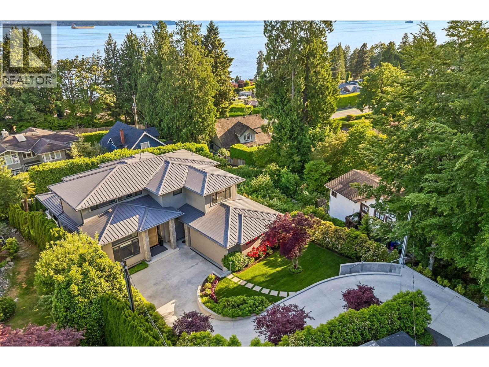 2668 Haywood Avenue, West Vancouver, British Columbia  V7V 1Y6 - Photo 40 - R3132262