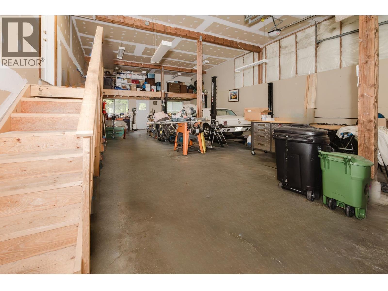 279 Lark Road, Gibsons, British Columbia  V0N 1V4 - Photo 32 - R3132974