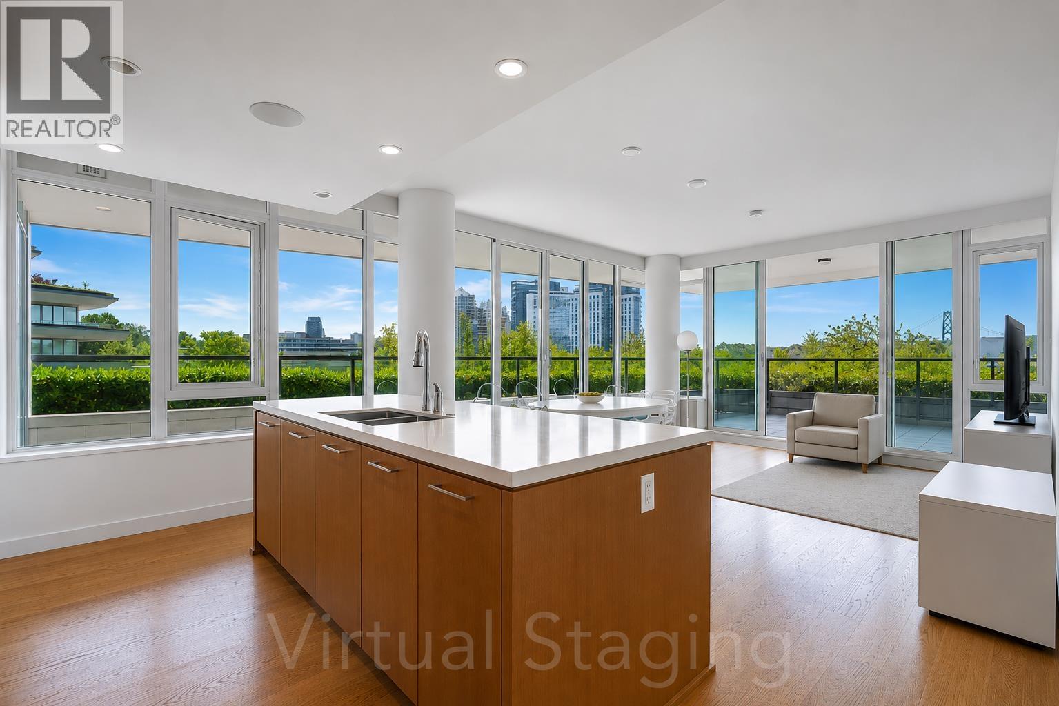 403 788 Arthur Erickson Place, Vancouver, British Columbia  V7T 0B6 - Photo 6 - R3133231