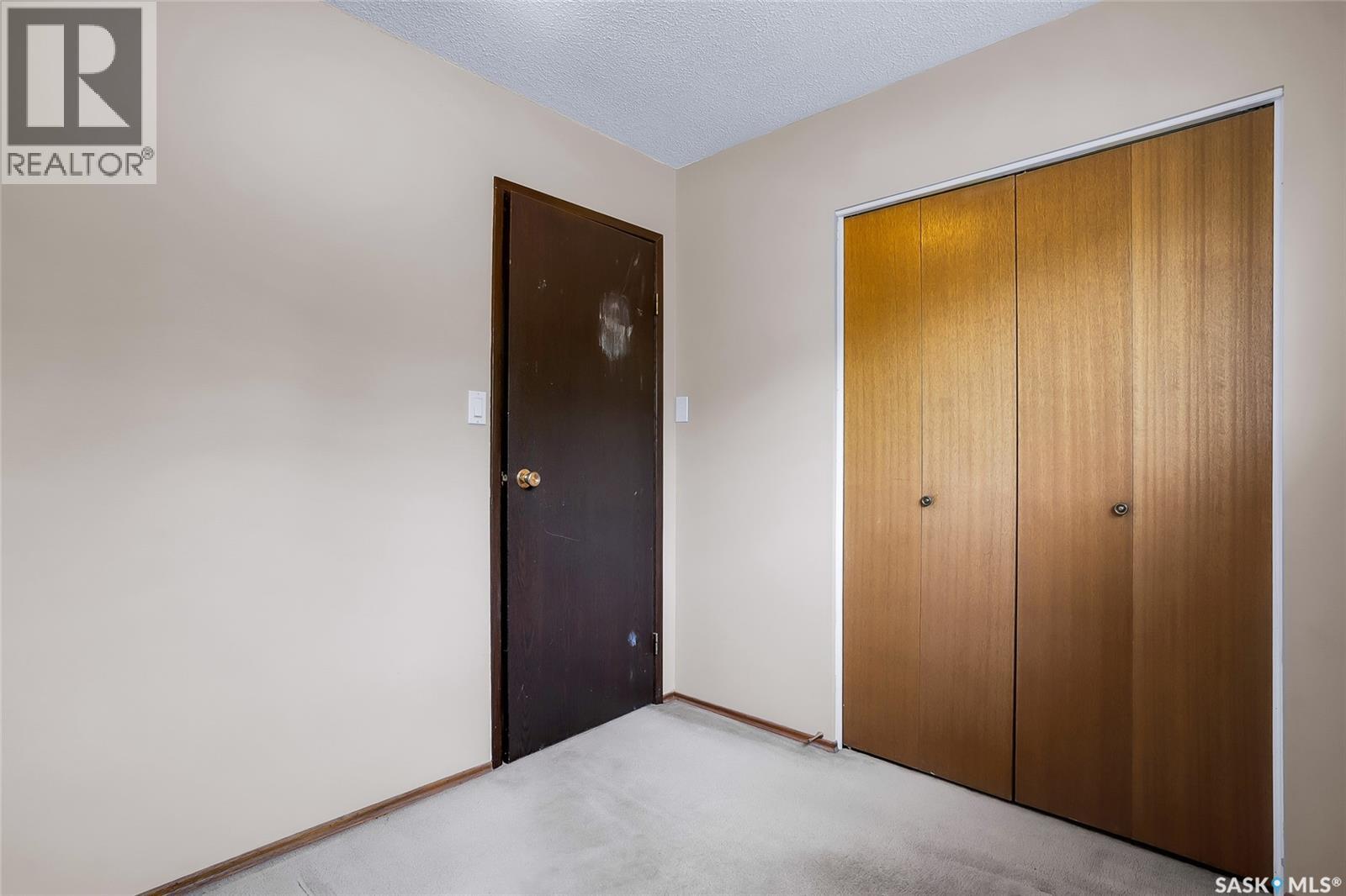 73 Laurentian Drive, Saskatoon, Saskatchewan  S7H 4M1 - Photo 17 - SK038546