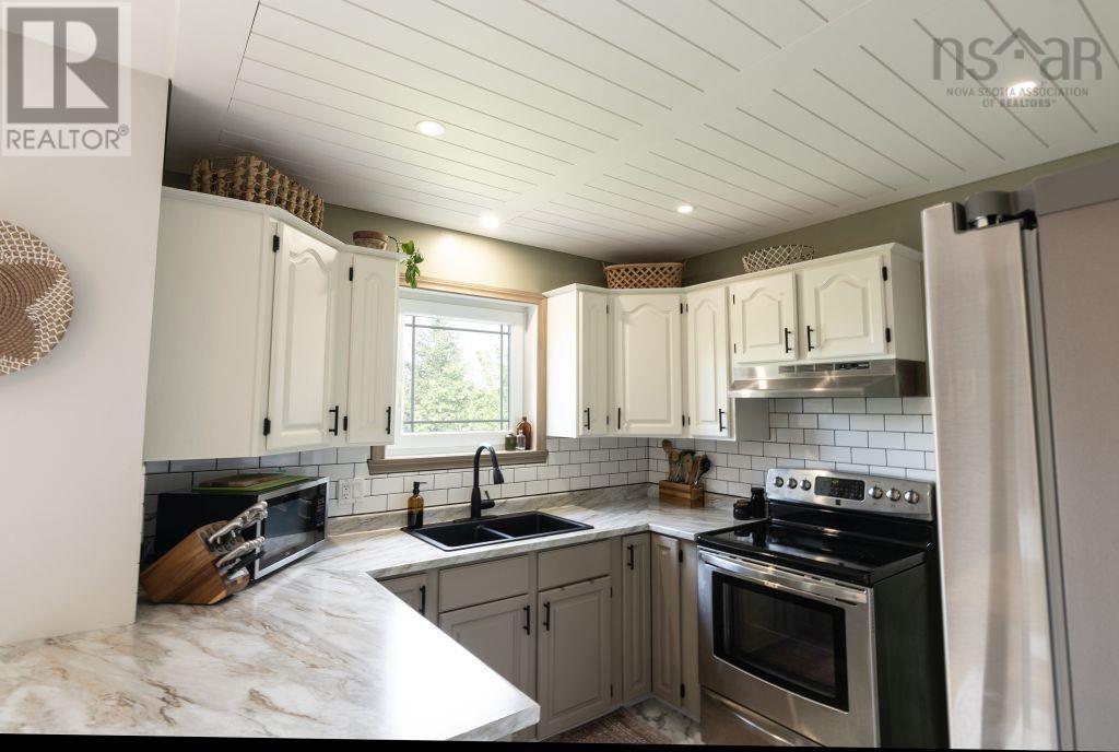 1269 Myra Road, Porters Lake, Nova Scotia  B3E 1G9 - Photo 12 - 202613663