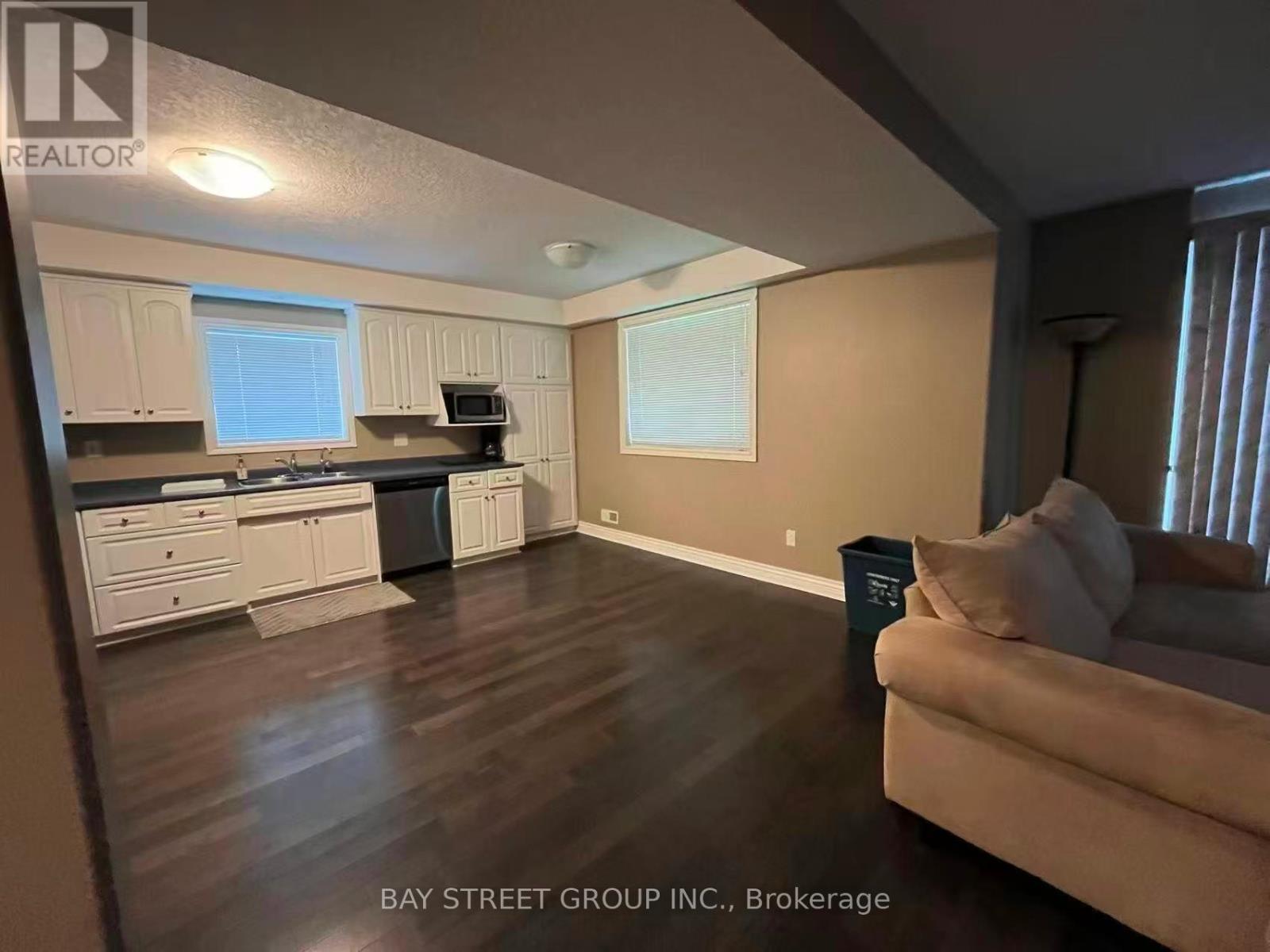 578 Springwater Drive W, Waterloo, Ontario  N2V 2S5 - Photo 8 - X13415766