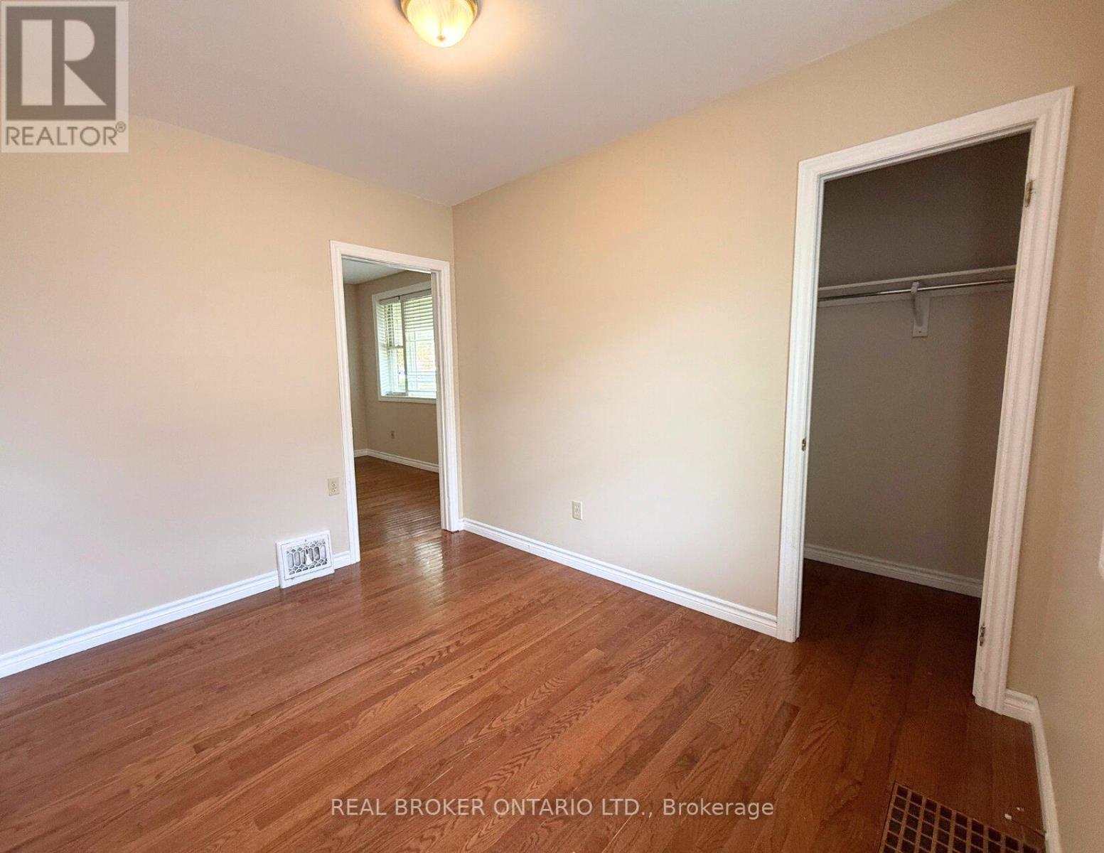 Main - 315 East 22nd Street, Hamilton, Ontario  L8V 2V9 - Photo 5 - X13415840