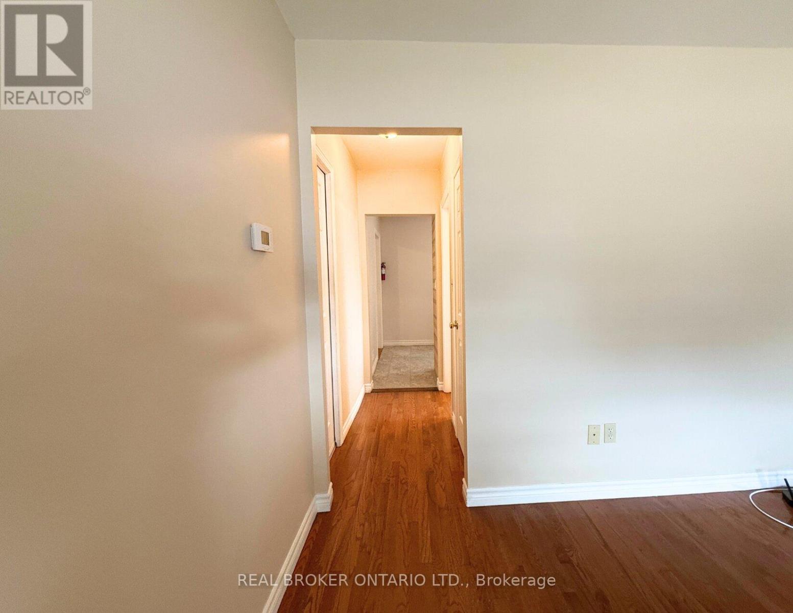 Main - 315 East 22nd Street, Hamilton, Ontario  L8V 2V9 - Photo 6 - X13415840