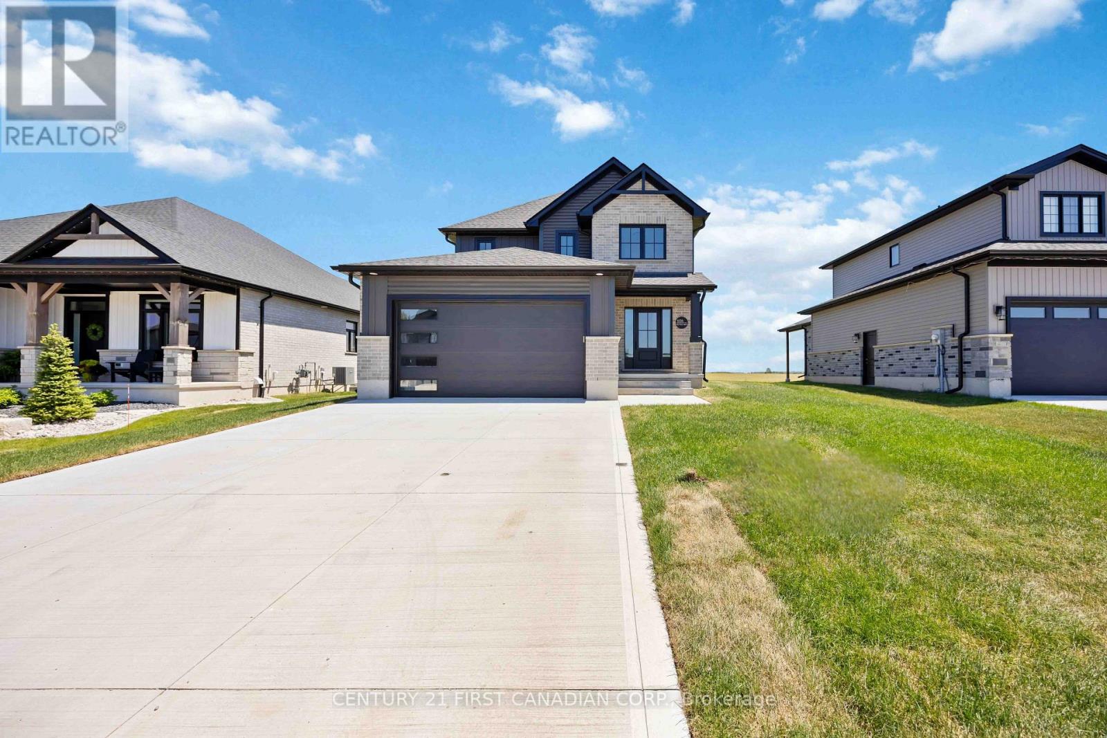 656 KETTER WAY, Plympton-Wyoming, Ontario
