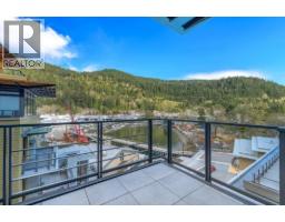 603 6699 NELSON AVENUE, West Vancouver, British Columbia