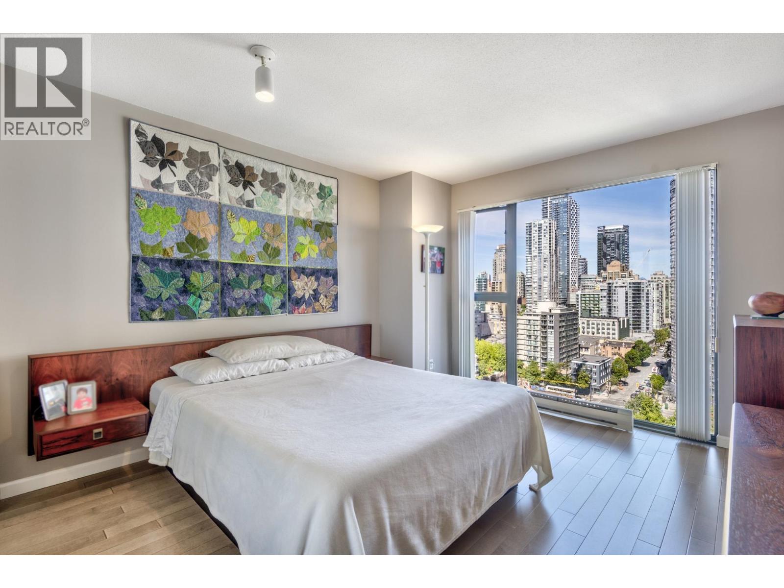 1905 1155 Homer Street, Vancouver, British Columbia  V6B 5T5 - Photo 11 - R3133347