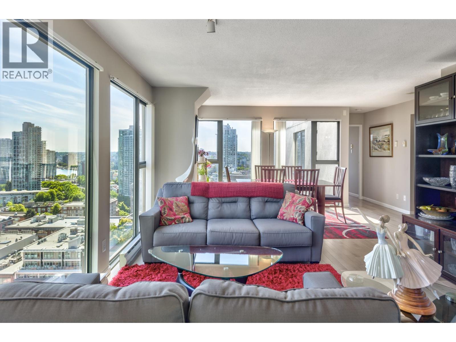 1905 1155 Homer Street, Vancouver, British Columbia  V6B 5T5 - Photo 2 - R3133347