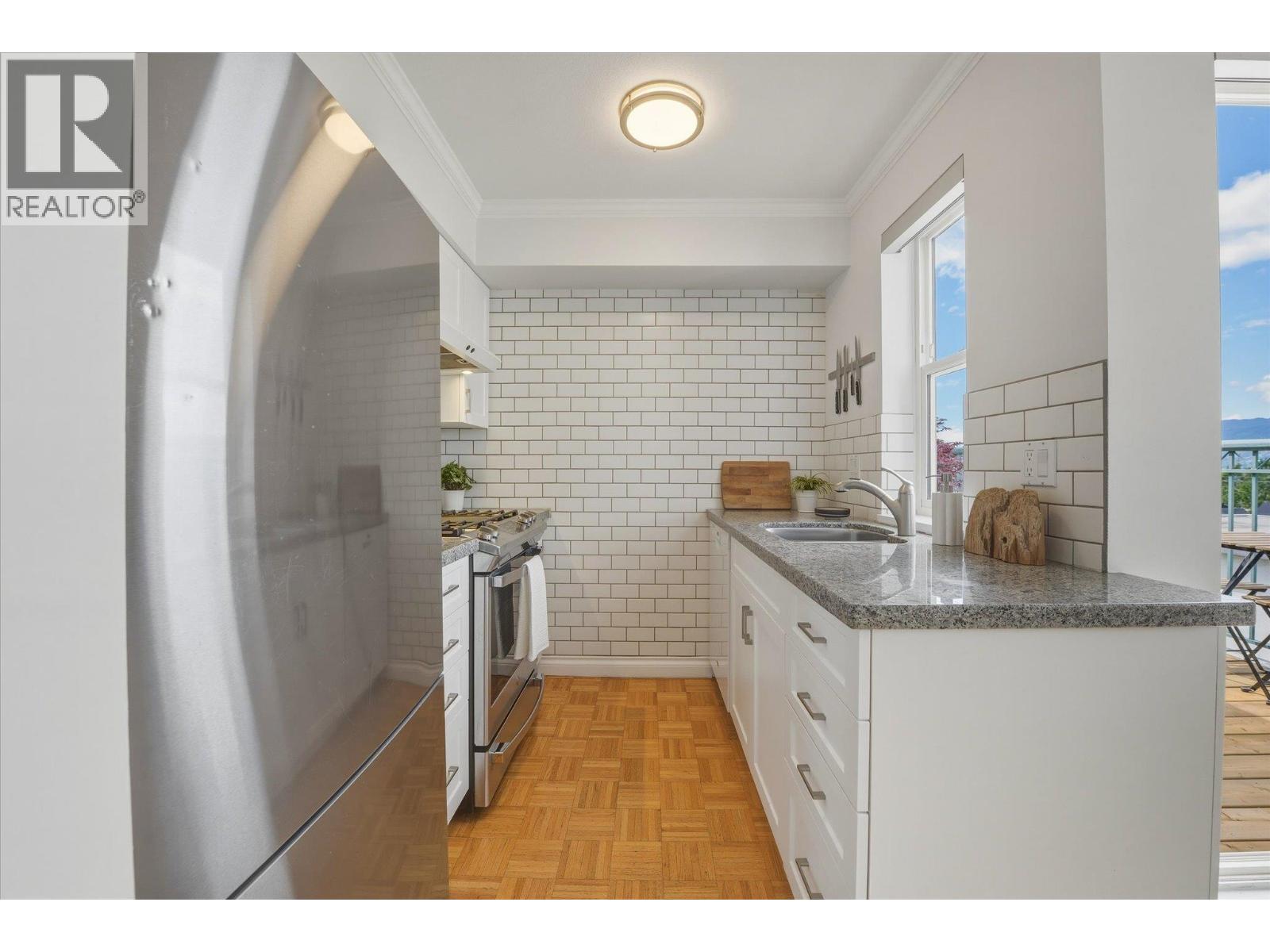 402 1617 Grant Street, Vancouver, British Columbia  V5L 2Y4 - Photo 14 - R3133353