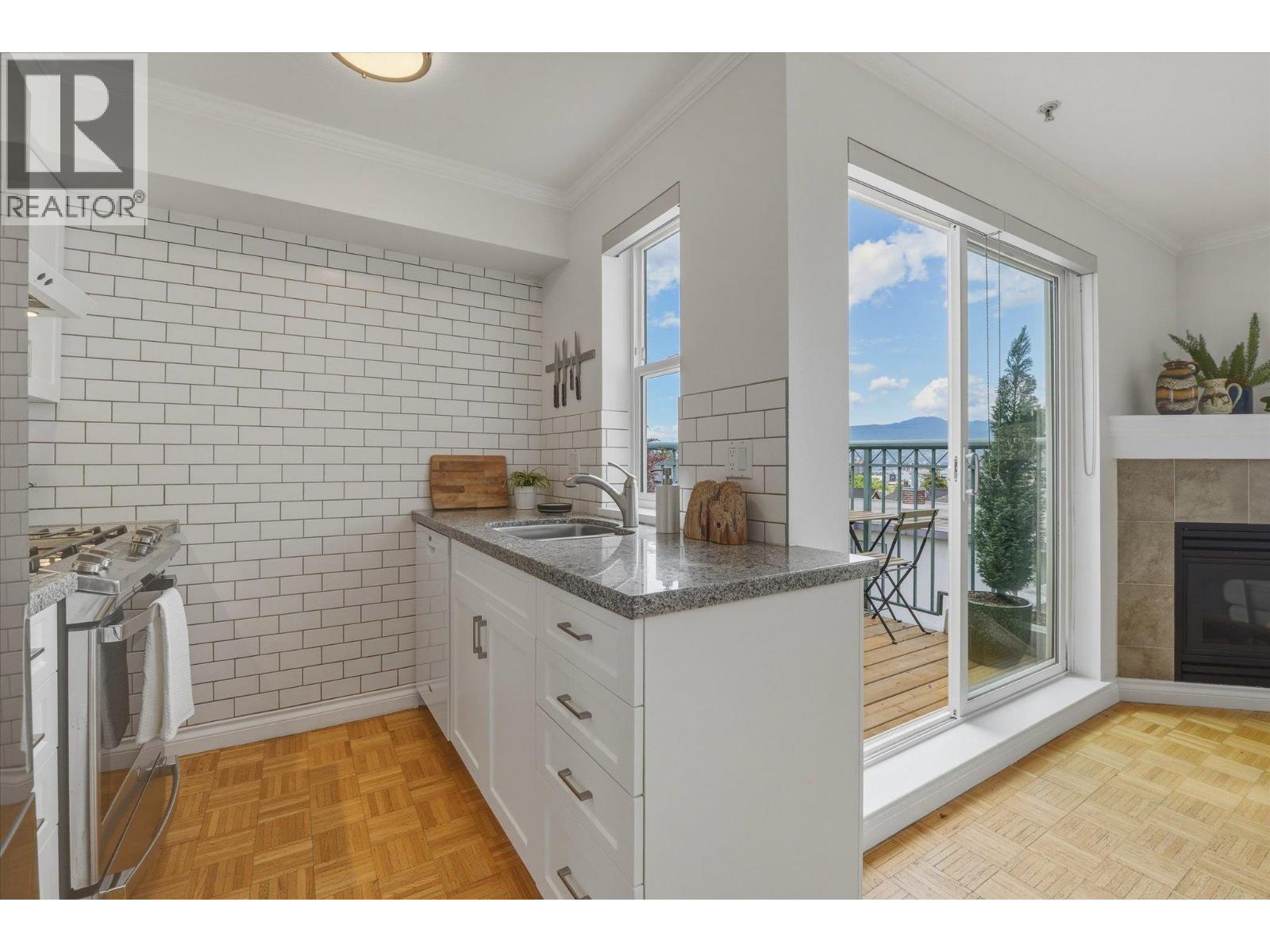 402 1617 Grant Street, Vancouver, British Columbia  V5L 2Y4 - Photo 15 - R3133353