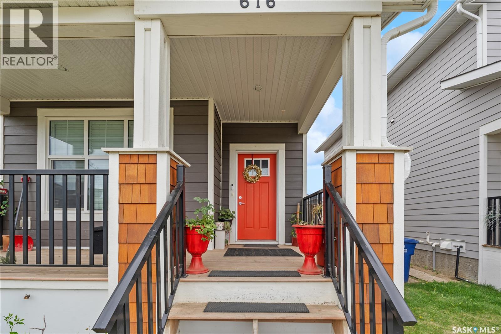 676 Meadows Boulevard, Saskatoon, Saskatchewan  S7V 0M5 - Photo 4 - SK038564