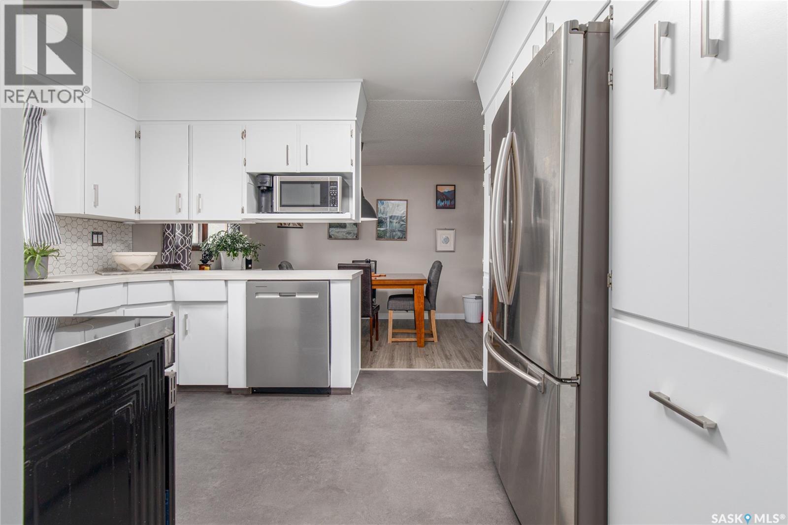 1301 Queen Crescent, Moose Jaw, Saskatchewan  S6H 3G5 - Photo 20 - SK038614