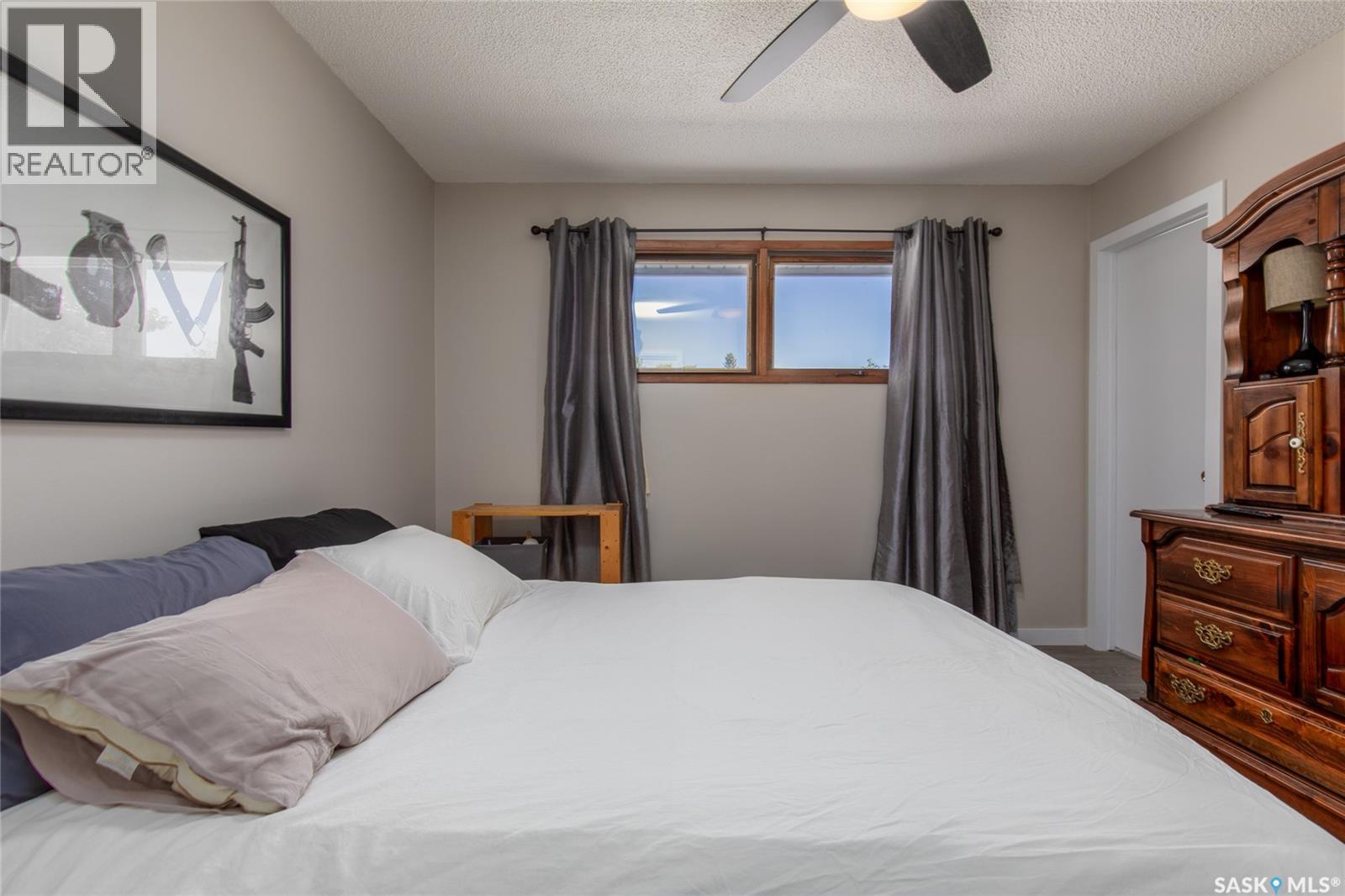 1301 Queen Crescent, Moose Jaw, Saskatchewan  S6H 3G5 - Photo 25 - SK038614