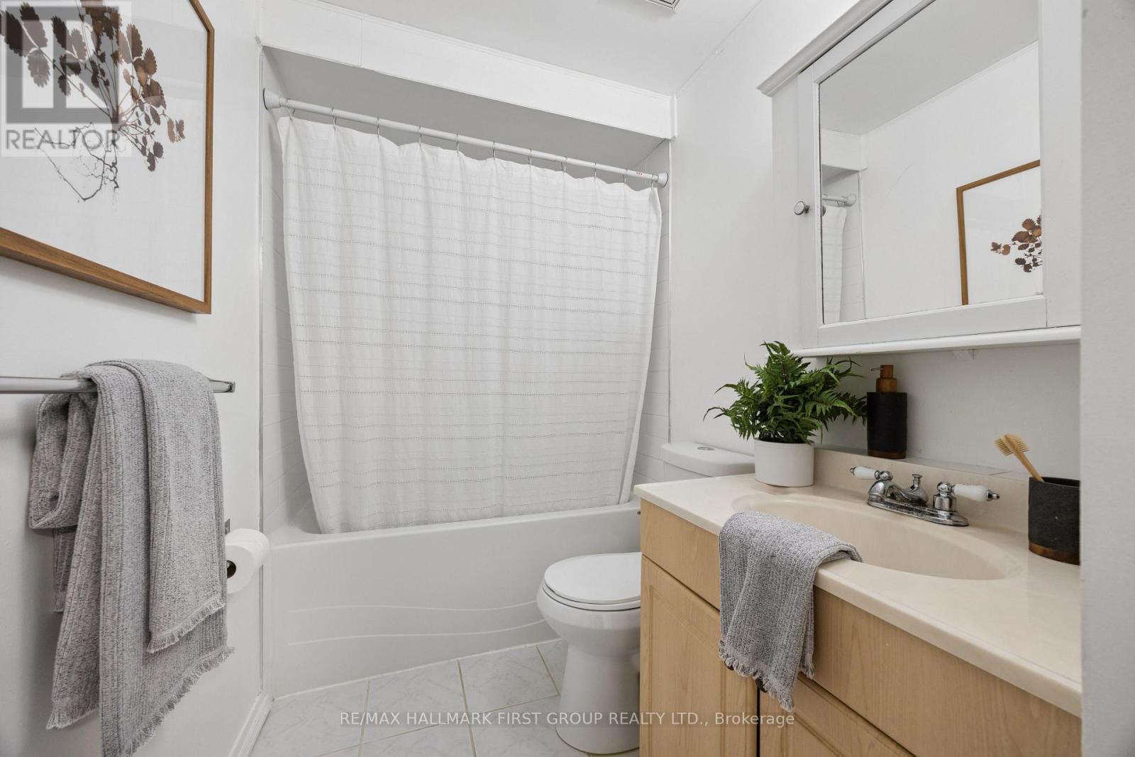 50 Radford Drive, Ajax, Ontario  L1T 2G4 - Photo 22 - E13415966