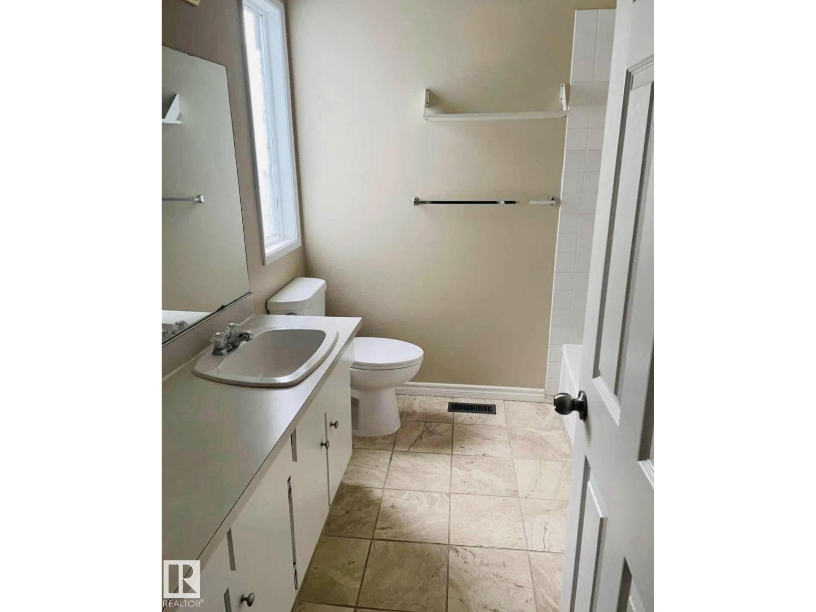 185 Lancaster Tc NW, Edmonton, Alberta  T5X 5T1 - Photo 8 - E4492494