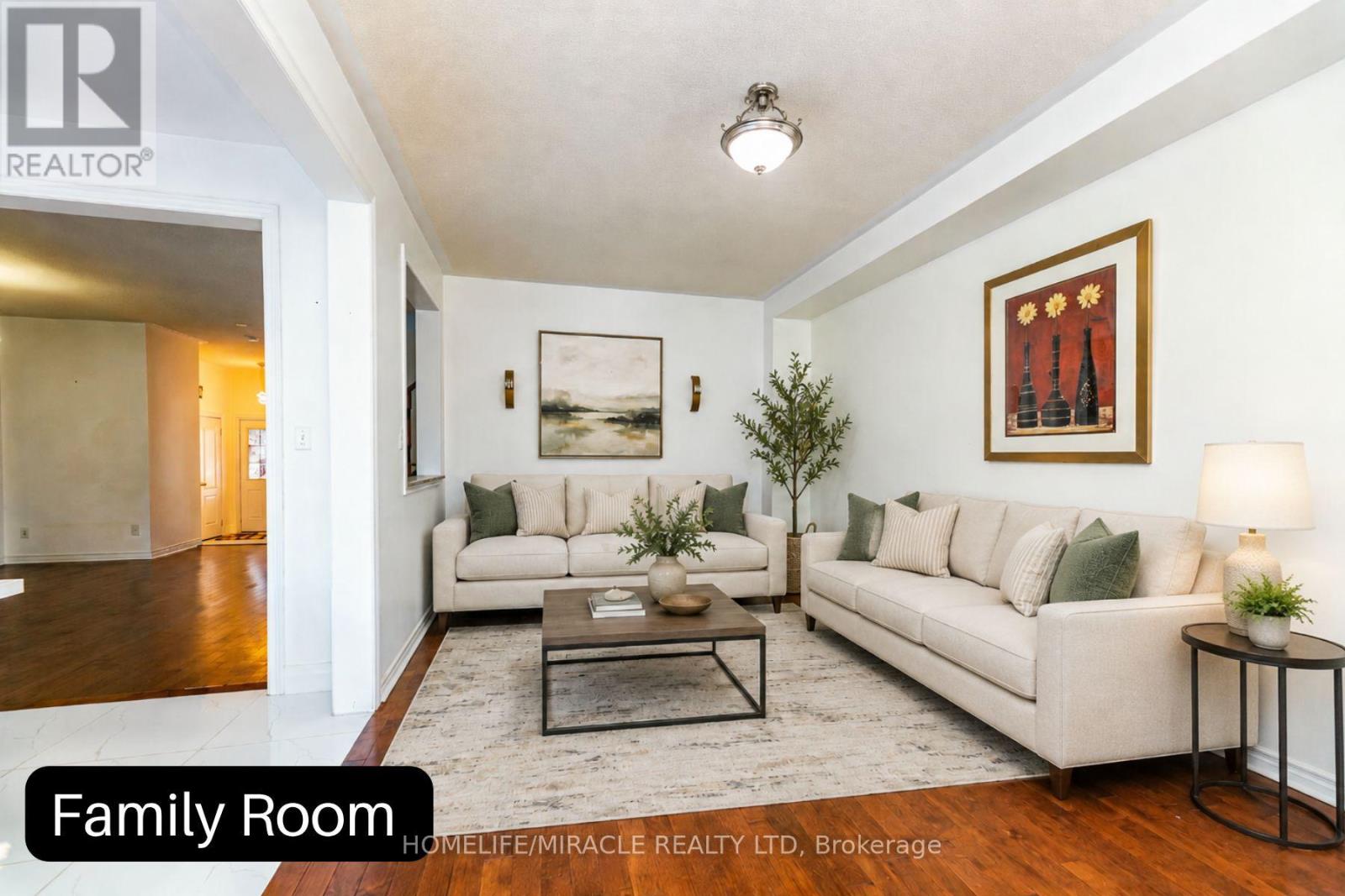 25 Oblate Crescent, Brampton, Ontario  L6Y 0K2 - Photo 8 - W13412388
