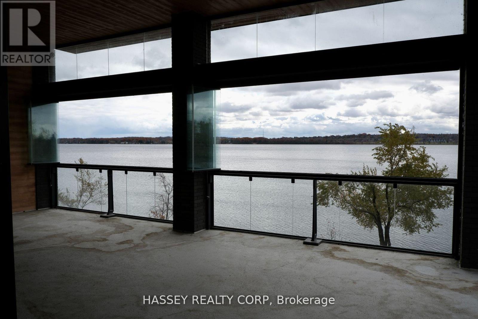 C1 - 185 Dunlop Street E, Barrie (Lakeshore), Ontario  L4M 0L7 - Photo 12 - S13415954