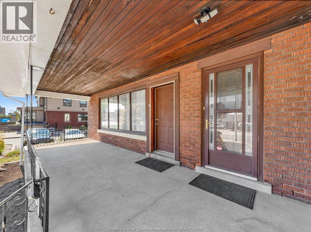 1069 Ouellette Avenue Unit# 1, Windsor, Ontario  N9A 4J8 - Photo 4 - 26013478
