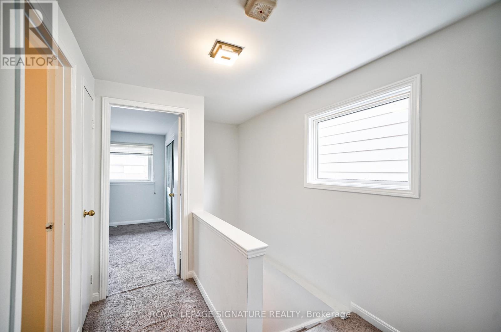 16 Christie Crescent, Barrie, Ontario  L4N 4W8 - Photo 15 - S13248604