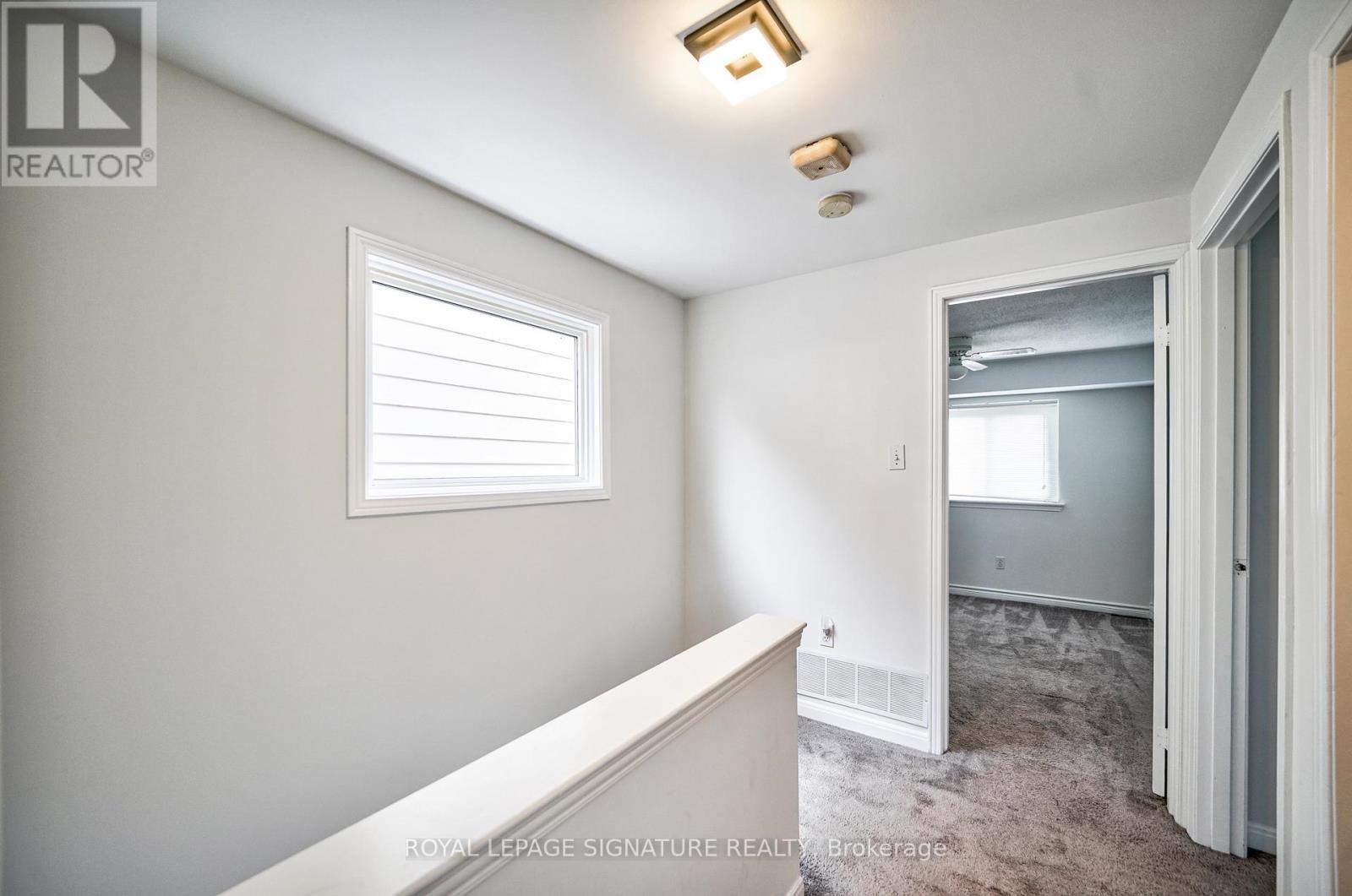 16 Christie Crescent, Barrie, Ontario  L4N 4W8 - Photo 19 - S13248604