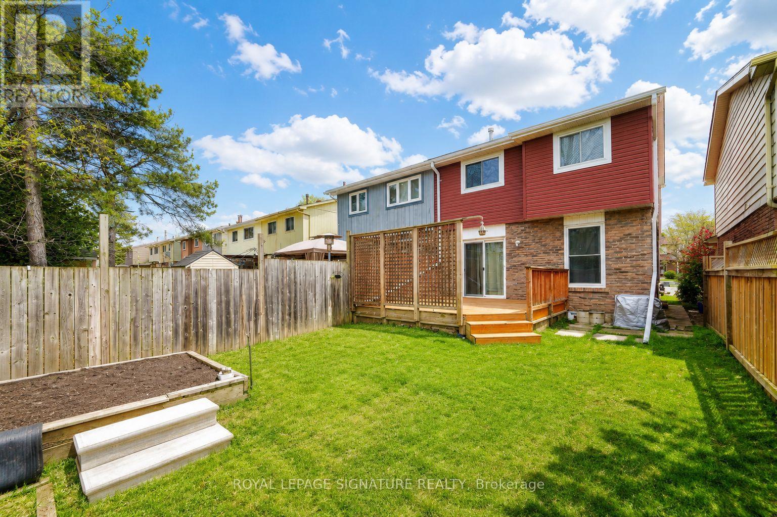 16 Christie Crescent, Barrie, Ontario  L4N 4W8 - Photo 30 - S13248604