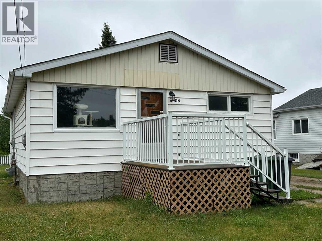 3608 46 Street, Ponoka, Alberta