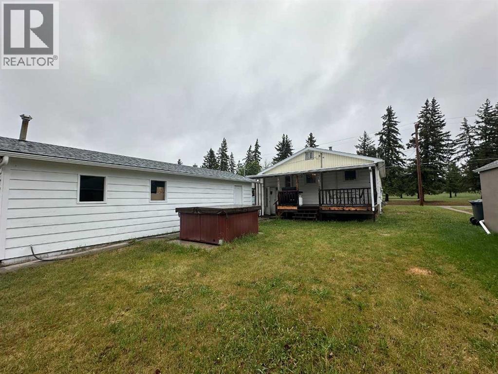 3608 46 Street, Ponoka, Alberta  T4J 1A3 - Photo 2 - A2316785