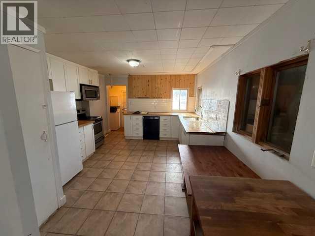 899 3 Avenue W, Drumheller, Alberta  T0J 0Y3 - Photo 5 - A2291328